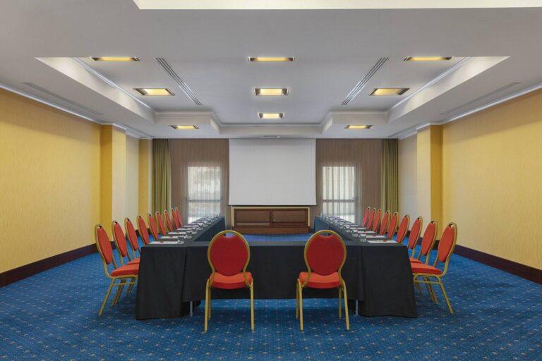 rome-marriott-park-hotel-1lieu1salle-conferences.jpg