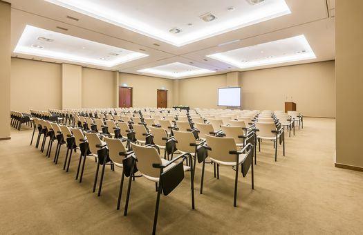 salgados-palace-1lieu1salle-meetings.jpg