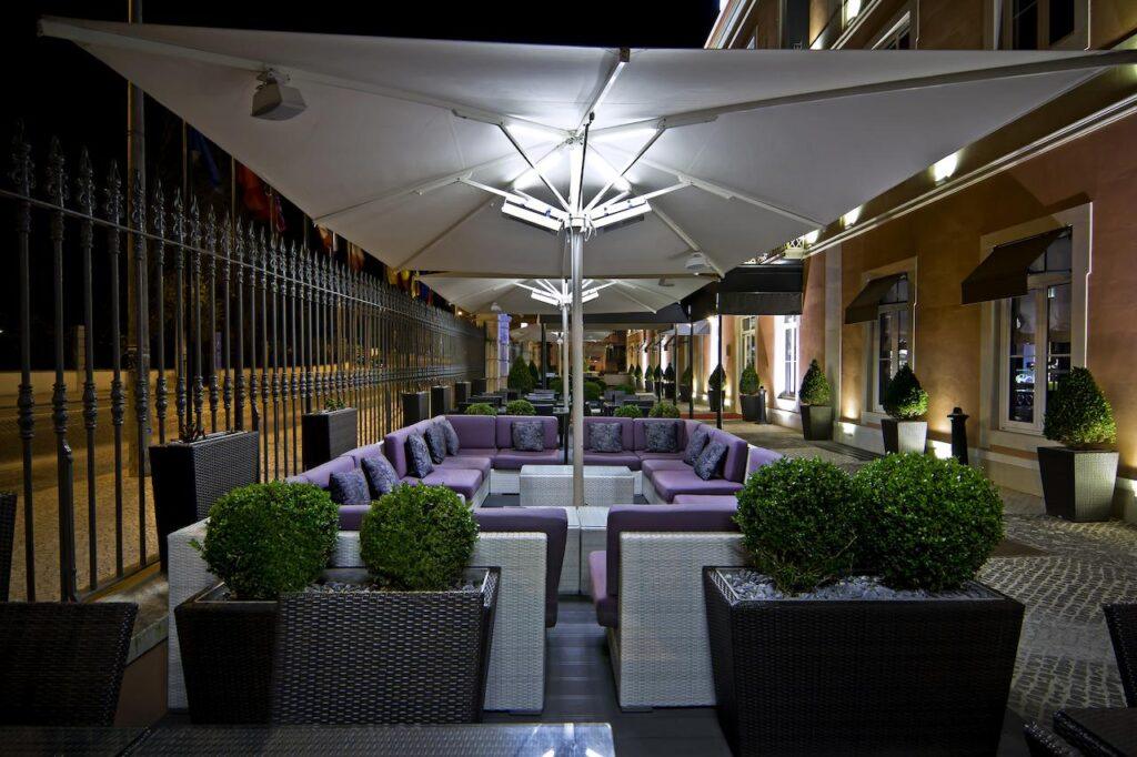 sana-silver-coast-1lieu1salle-meetings.jpg