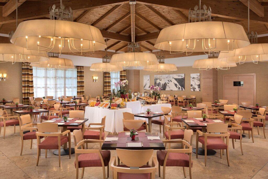 sheraton-parco-medici-rome-1lieu1salle-meetings.jpg