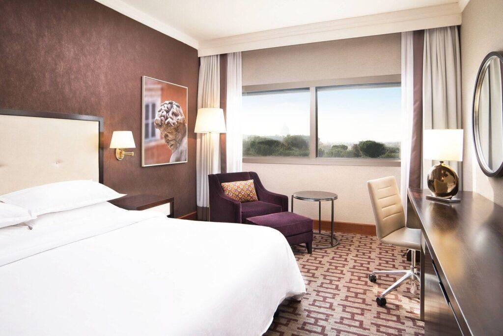 sheraton-roma-conference-center-1lieu1salle-reunion.jpg