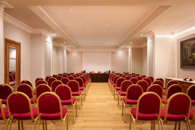 sina-bernini-bristol-1lieu1salle-reunions-scaled-1.jpg