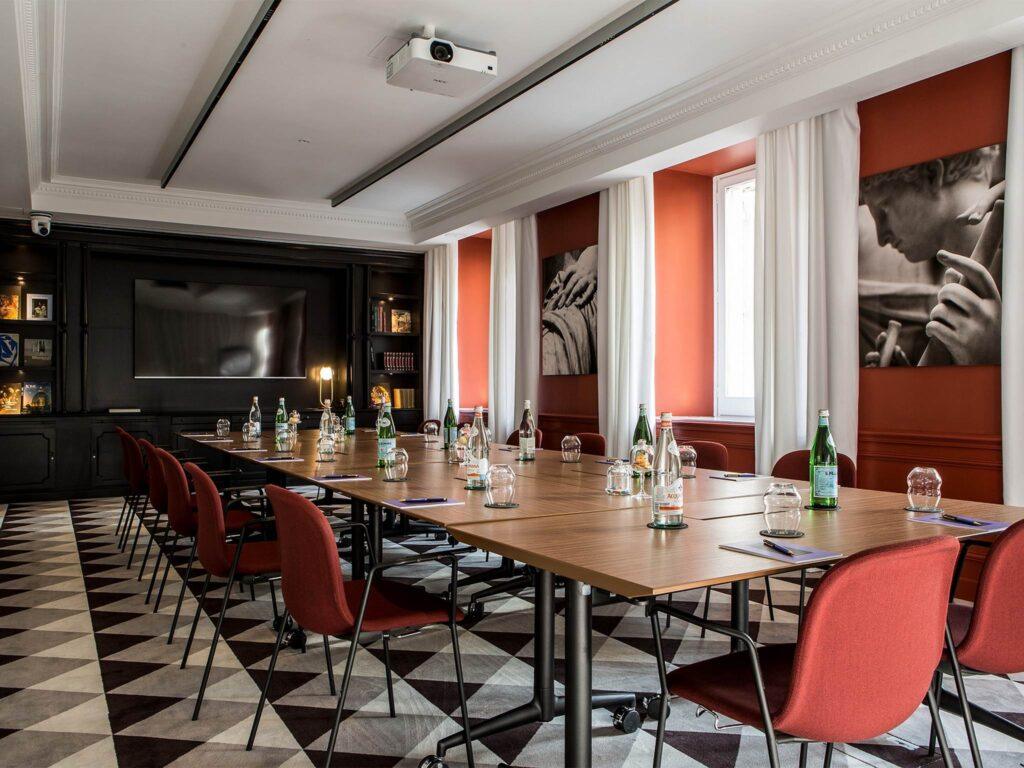 https://www.accorhotels.com/1312
