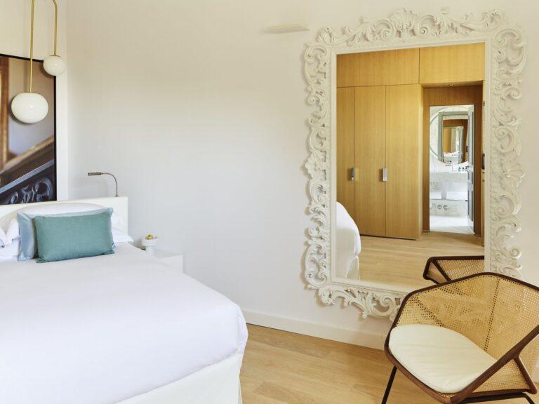 luxury room