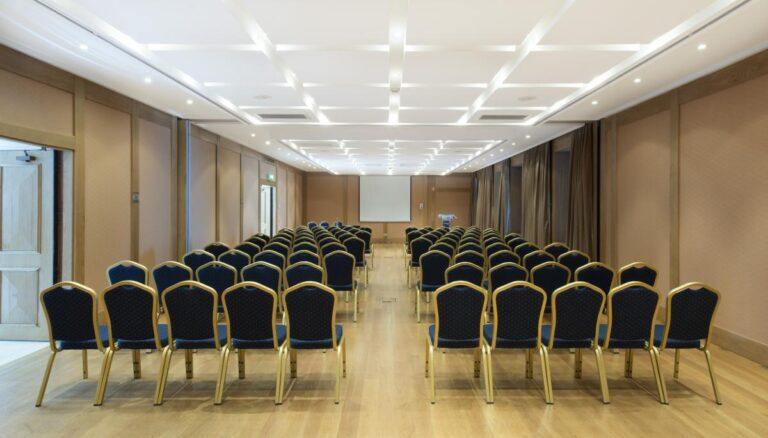 tivoli-marina-vilamoura-1lieu1salle-congres.jpg