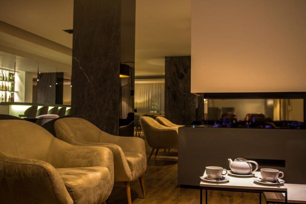 tryp-covilha-dona-maria-1lieu1salle-reunions.jpg