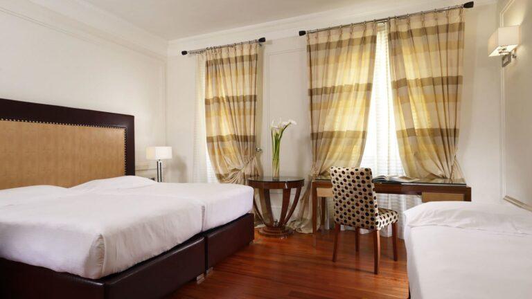 unahotels-deco-roma-1lieu1salle-reunions.jpg