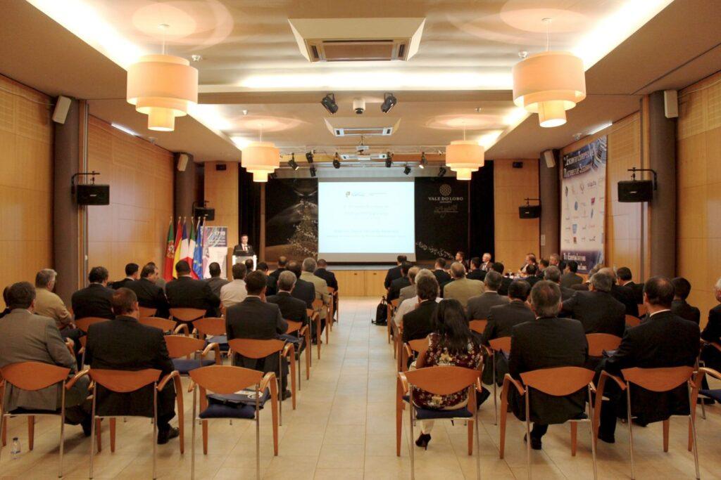 vale-do-lobo-1lieu1salle-seminaire.jpg