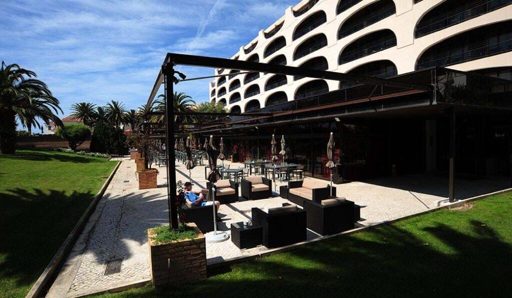 vila-gale-cascais-1lieu1salle-evenements.jpg