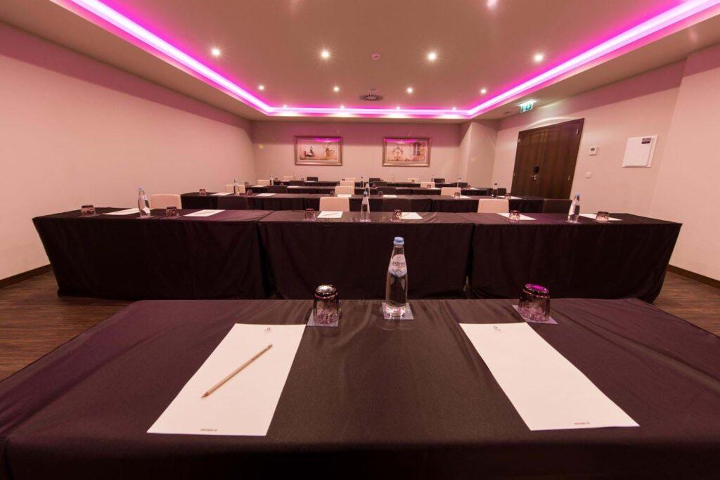 vila-gale-collection-braga-1lieu1salle-seminaires.jpg