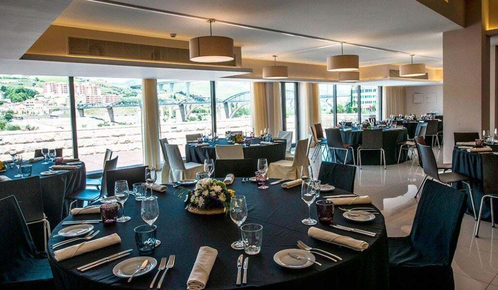 vila-gale-douro-1lieu1salle-conference.jpg
