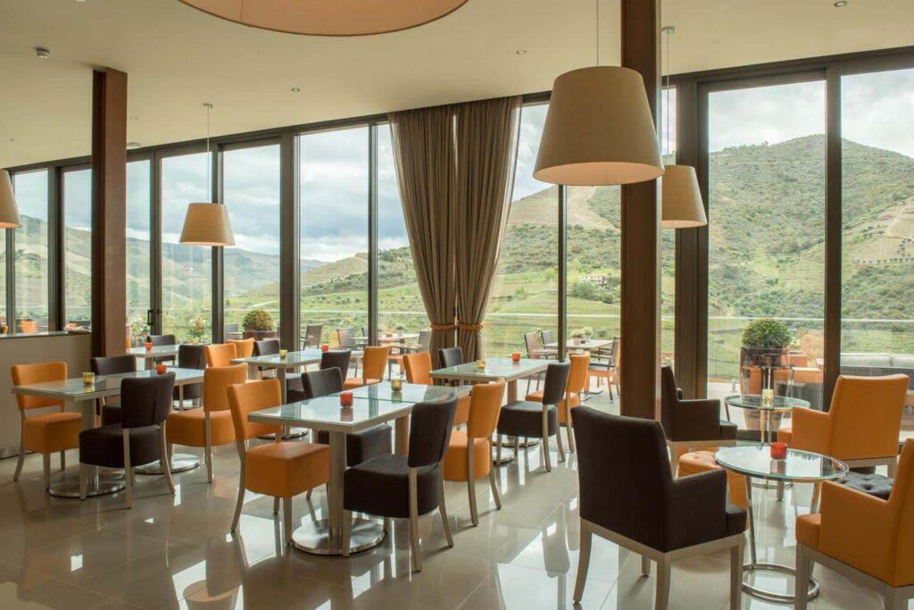 vila-gale-douro-vineyards-1lieu1salle-conference.jpg