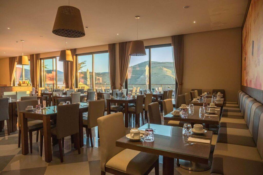 vila-gale-douro-vineyards-1lieu1salle-conferences.jpg