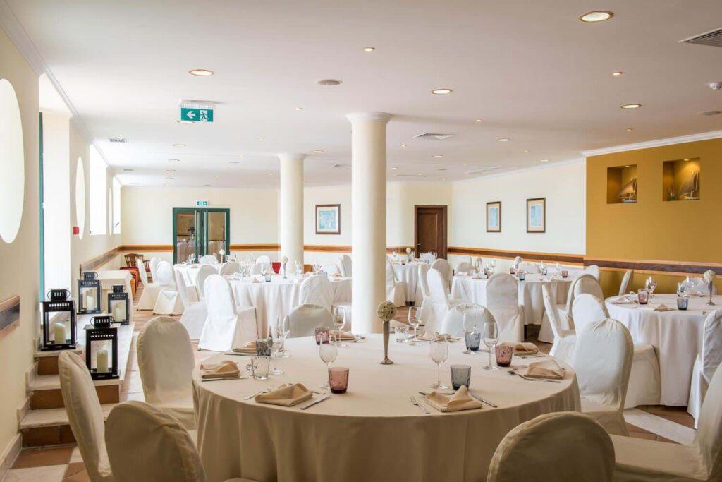 vila-gale-ericeira-1lieu1salle-conference.jpg