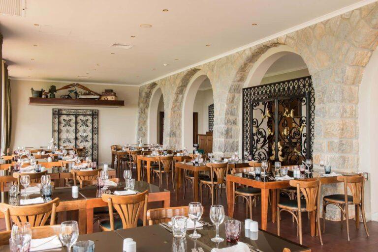 vila-gale-ericeira-1lieu1salle-meetings.jpg