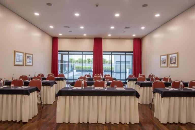 vila-gale-opera-1lieu1salle-conventions.jpg