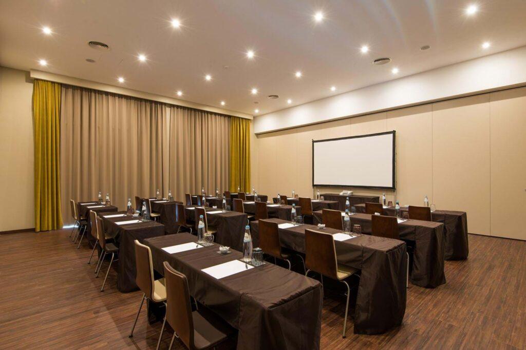 vila-gale-sintra-1lieu1salle-convention.jpg