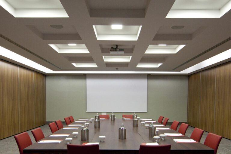 crowne-plaza-fiera-verona-1lieu1salle-seminaire.jpg