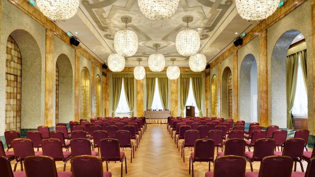 principe-di-piemonte-1lieu1salle-conferences.jpg