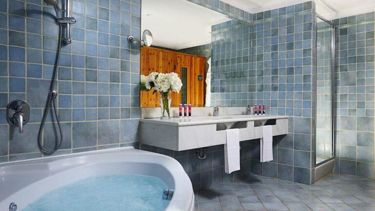 unahotels-capotaormina-1lieu1salle-reunion.jpg