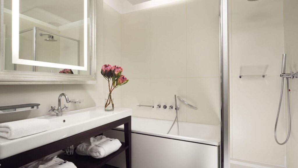 unahotels-cusani-milano-1lieu1salle-evenement.jpg