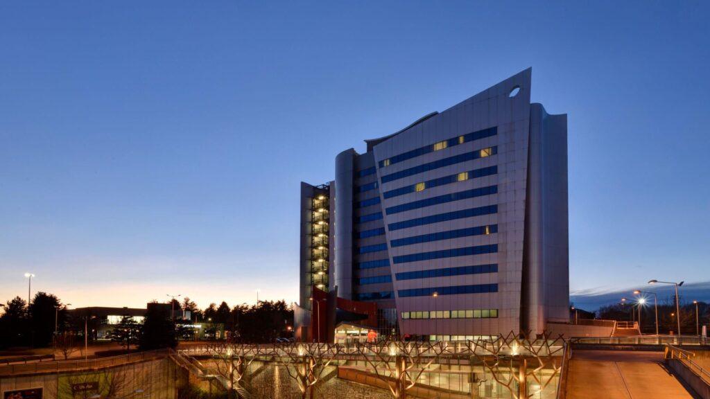 unahotels-malpensa-1lieu1salle-event.jpg