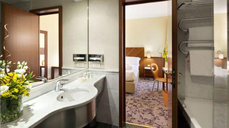unahotels-mediterraneo-milano-1lieu1salle-evenements.jpg