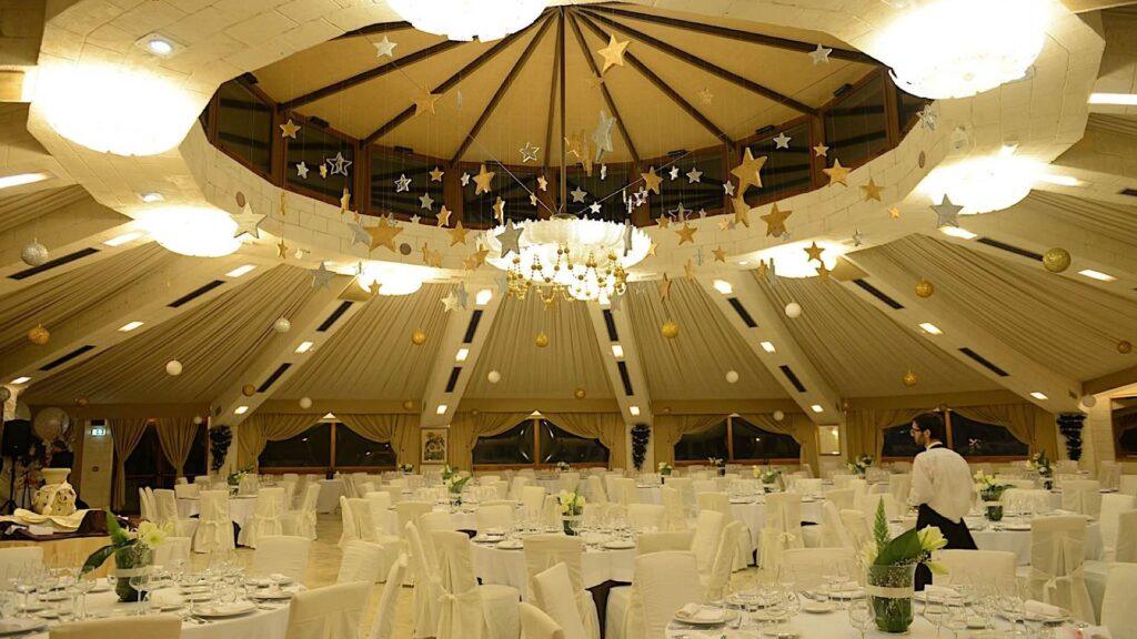 unahotels-regina-bari-1lieu1salle-meetings.jpg