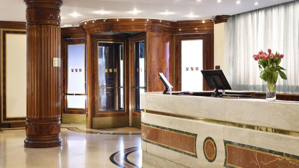 unahotels-scandinavia-milano-1lieu1salle-events.jpg