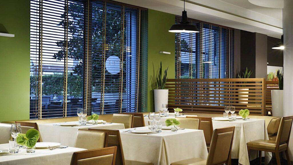 unahotels-the-one-milano-1lieu1salle-meetings.jpg