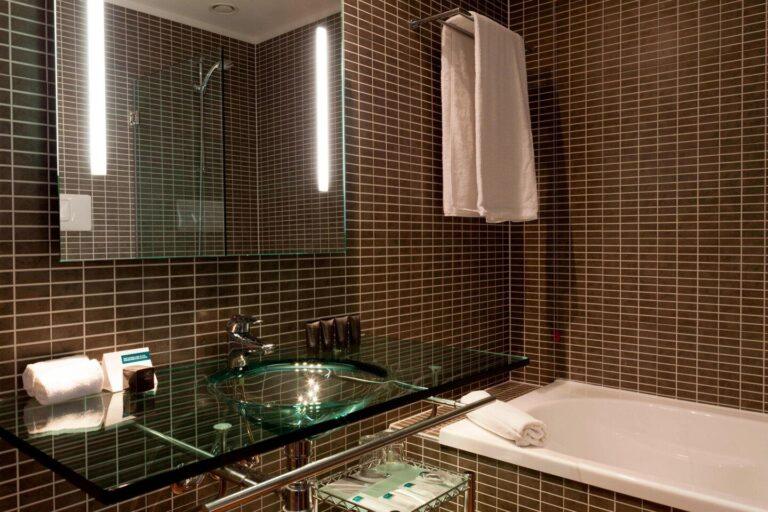 ac-hotel-brescia-1lieu1salle-evenement.jpg