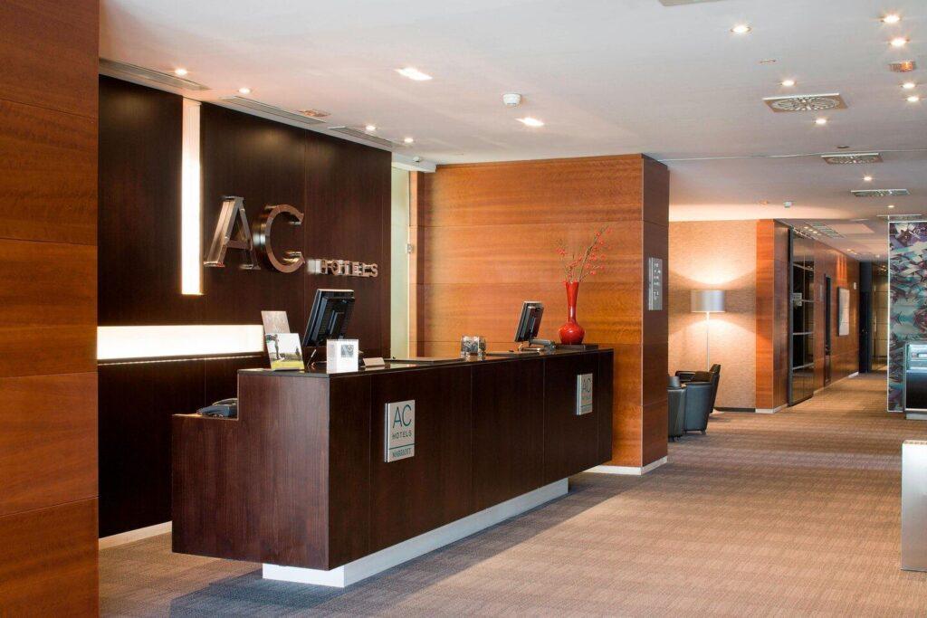 ac-hotel-brescia-1lieu1salle-events.jpg