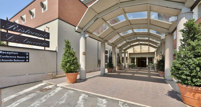 bw-classic-reggio-emilia-1lieu1salle-congres.jpg