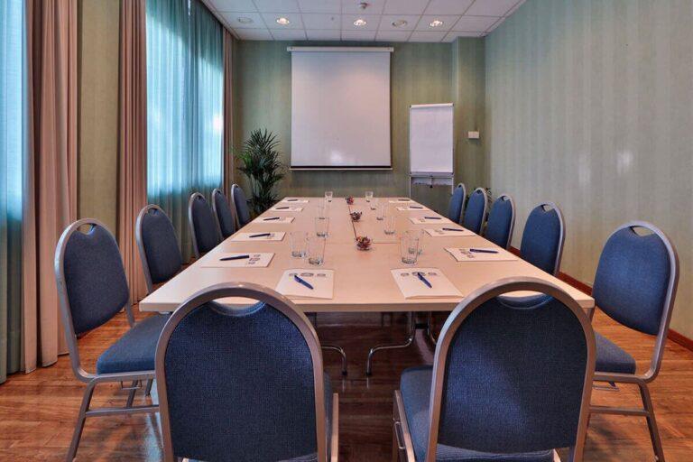 bw-hotel-i-colli-1lieu1salle-seminaire.jpg