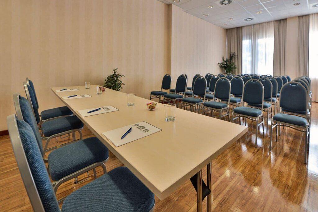 bw-hotel-i-colli-1lieu1salle-seminaires.jpg