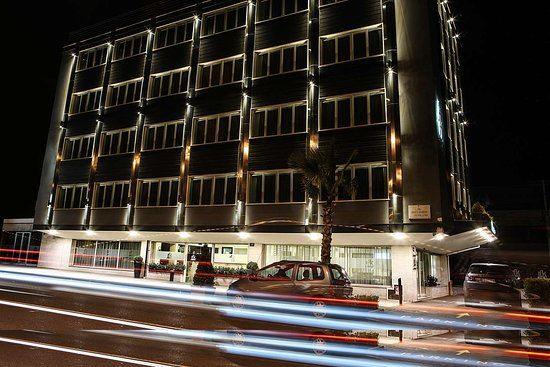 bw-hotel-jfk-napoli-1lieu1salle-meeting.jpg