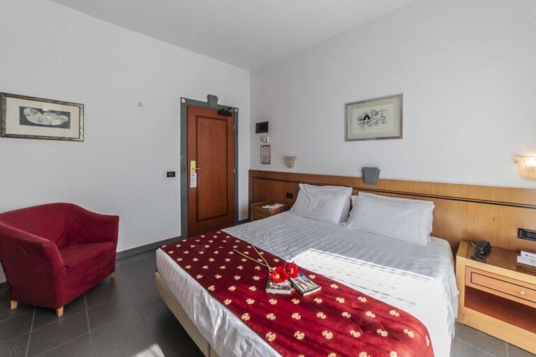 bw-hotel-nettunia-1lieu1salle-events.jpg