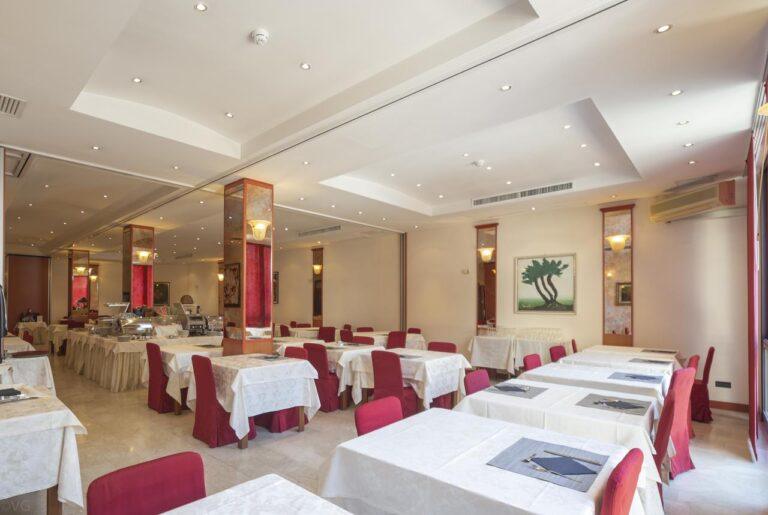 bw-hotel-nettunia-1lieu1salle-reunion.jpg
