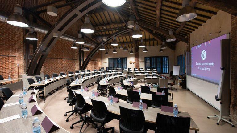 chateauform-cascina-erbatici-1lieu1salle-meetings.jpg