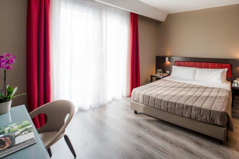 da-vinci-hotel-milan-1lieu1salle-reunions.jpg
