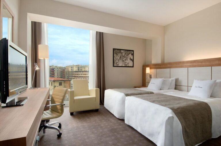 doubletree-hilton-milan-1lieu1salle-evenements.jpg