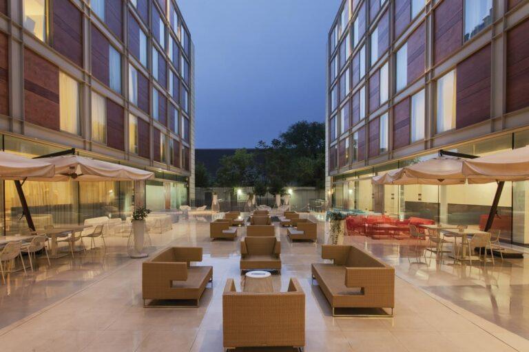 doubletree-hilton-milan-1lieu1salle-reunion.jpg