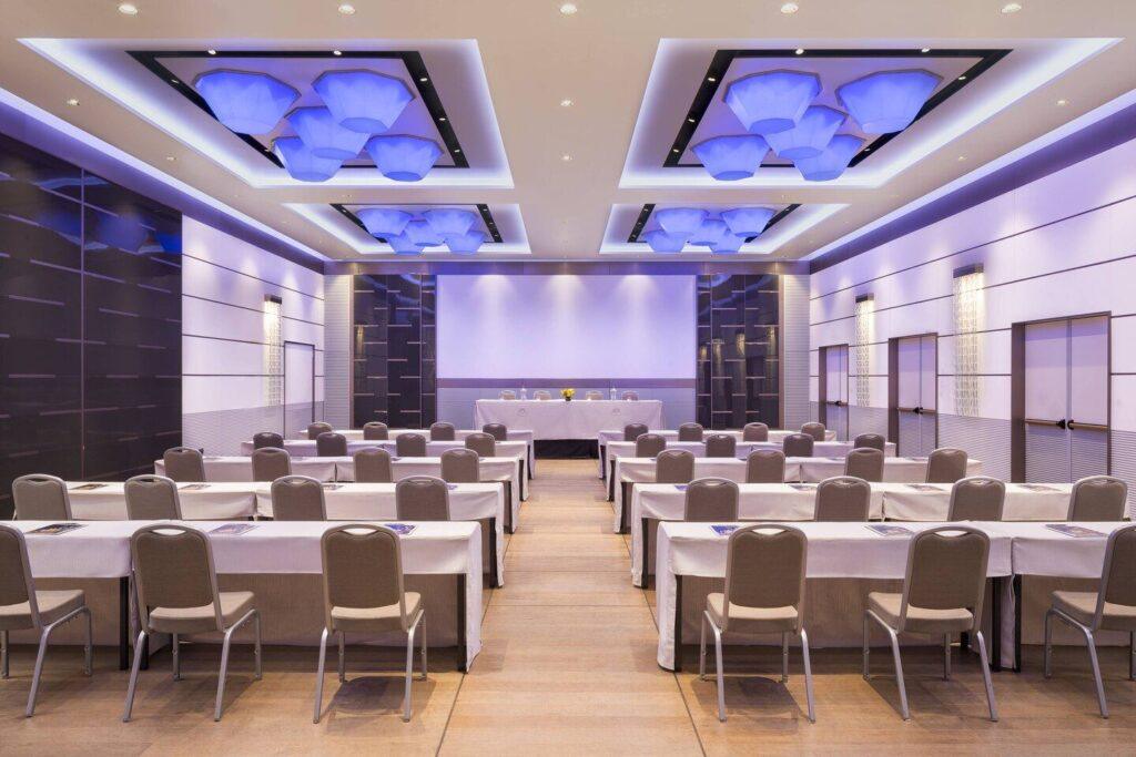 excelsior-hotel-gallia-1lieu1salle-conferences.jpg