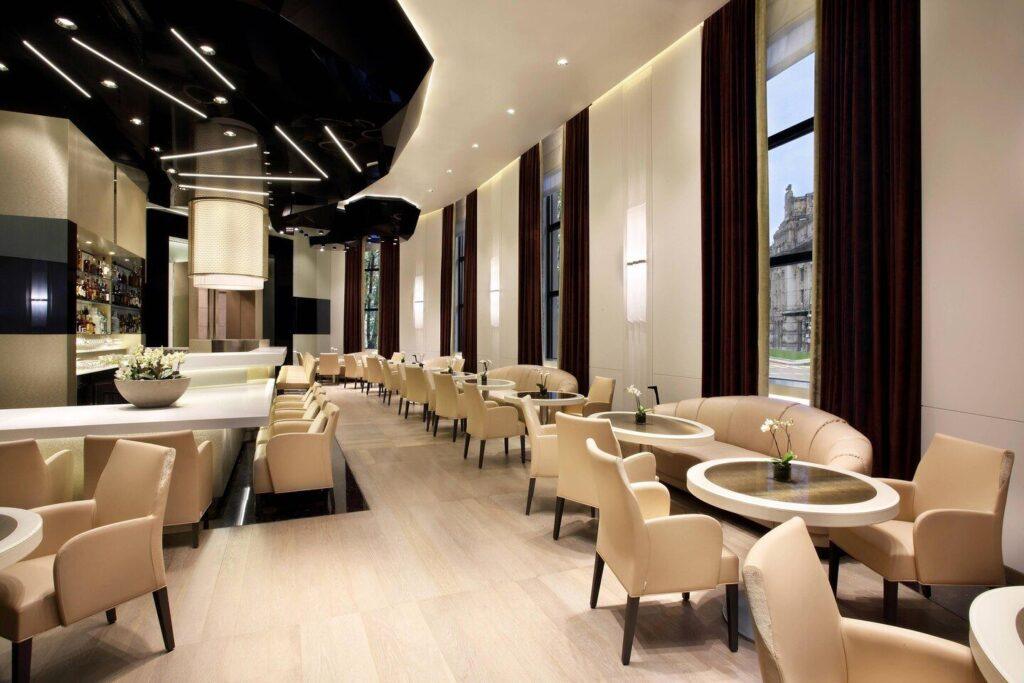 excelsior-hotel-gallia-1lieu1salle-seminaires.jpg