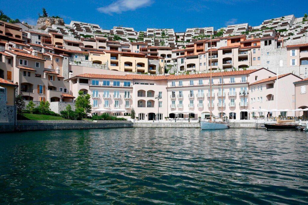 falisia-hotel-portopiccolo-1lieu1salle-event.jpg