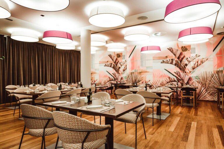 four-points-sheraton-bolzano-1lieu1salle-seminaire.jpg