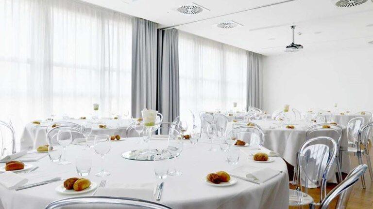 hilton-garden-inn-milan-north-1lieu1salle-conferences.jpg