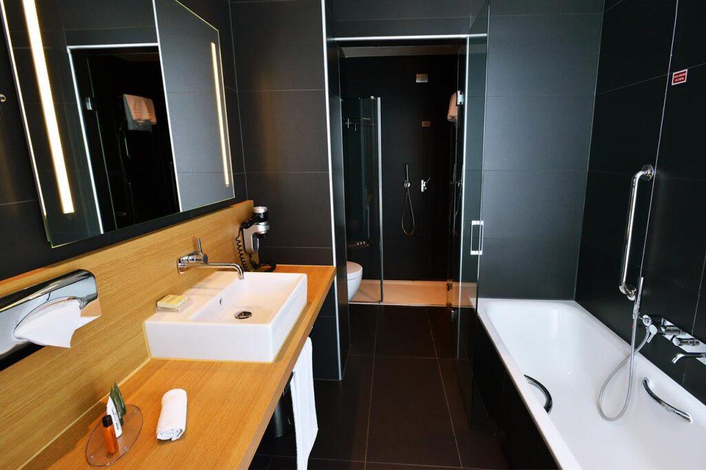 hilton-garden-inn-milan-north-1lieu1salle-reunions.jpg