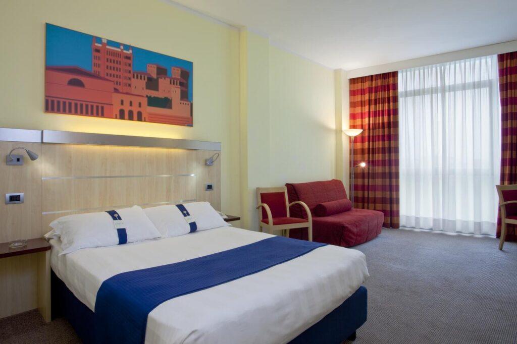 holiday-inn-express-parma-1lieu1salle-events.jpg