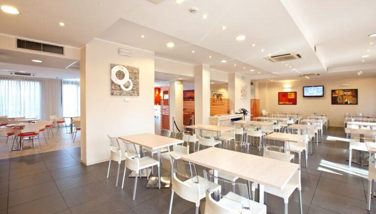holiday-inn-express-reggio-emilia-1lieu1salle-reunions.jpg